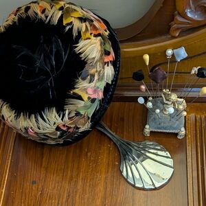 Vintage Hat - Hatpins & Mirror